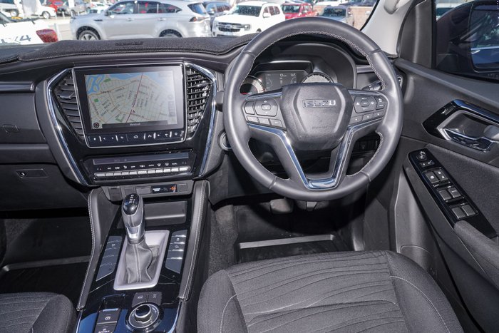 2022 Isuzu MU-X LS-U