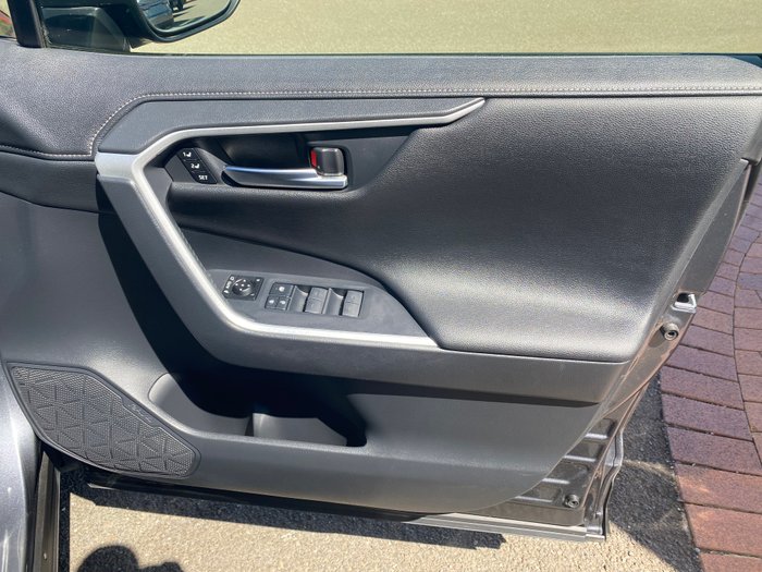 2023 Toyota RAV4 Hybrid RAV4 Hybrid Cruiser-AWD 2.5L Auto CVT 5 Door Wagon 7E72220 001