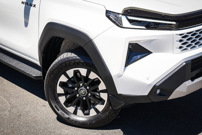 2025 Toyota HILUX