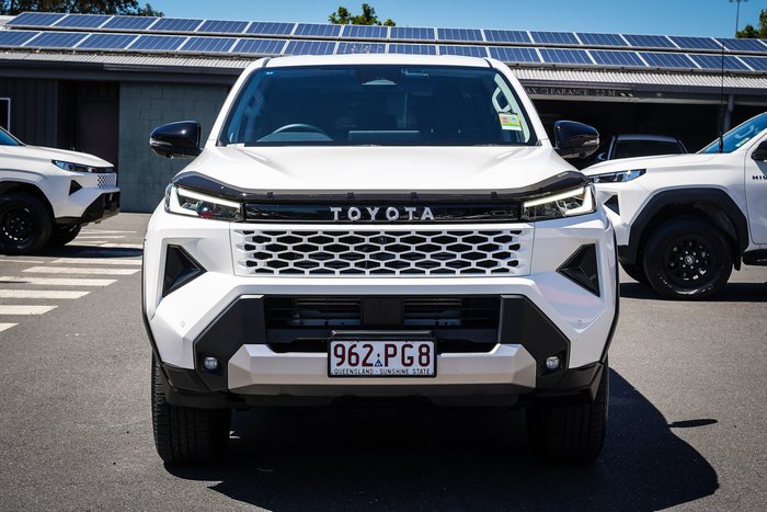 2025 Toyota HILUX