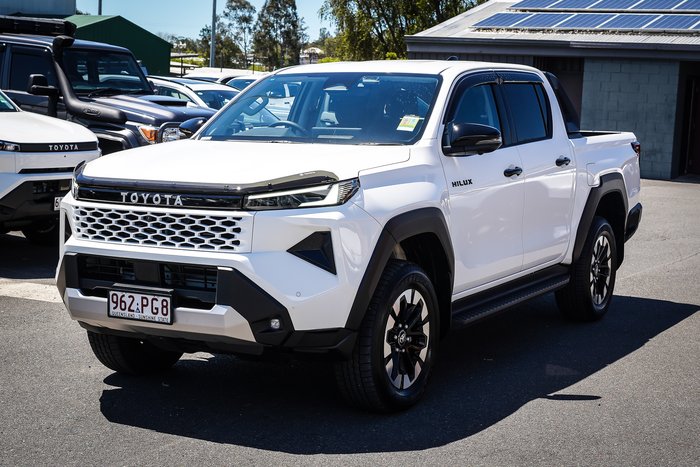 2025 Toyota HILUX