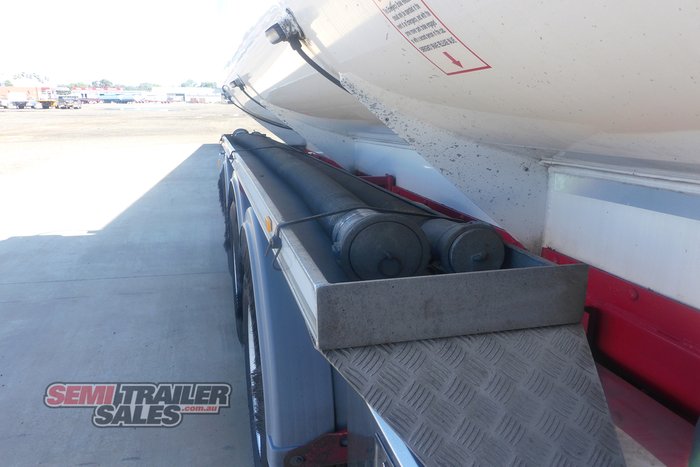 2013 Marshall Lethlean Tanker