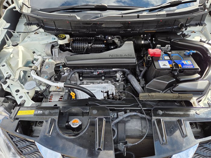 2014 NISSAN X TRAIL ST-L WHITE