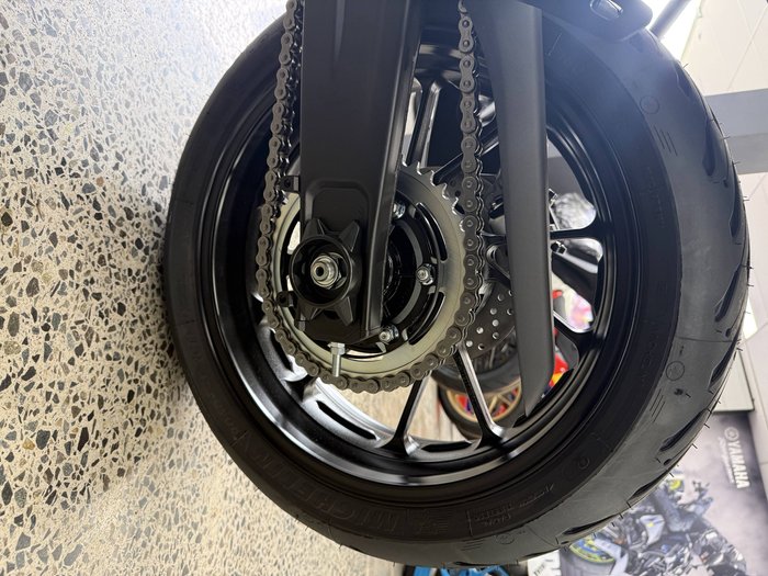 2025 YAMAHA XSR700