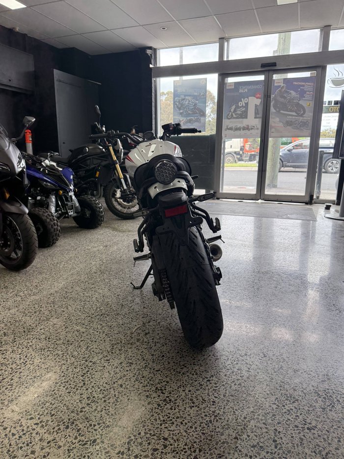 2025 YAMAHA XSR700