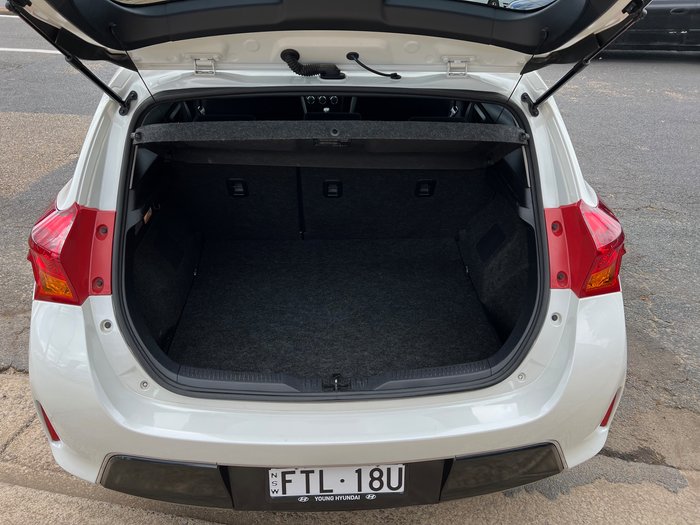 2014 TOYOTA COROLLA ASCENT SPORT