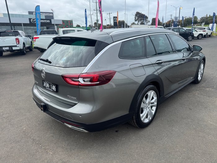 2017 Holden Calais V