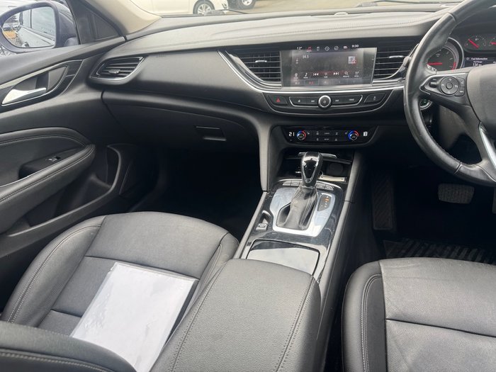 2017 Holden Calais V