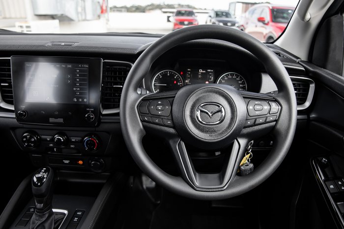 2025 Mazda BT-50 XS
