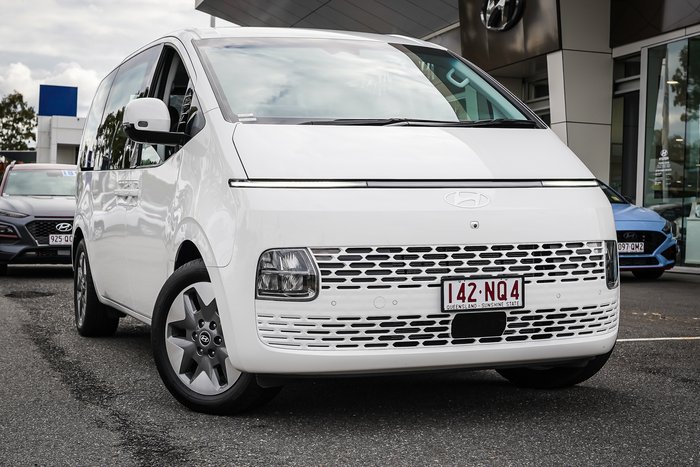 2025 Hyundai STARIA