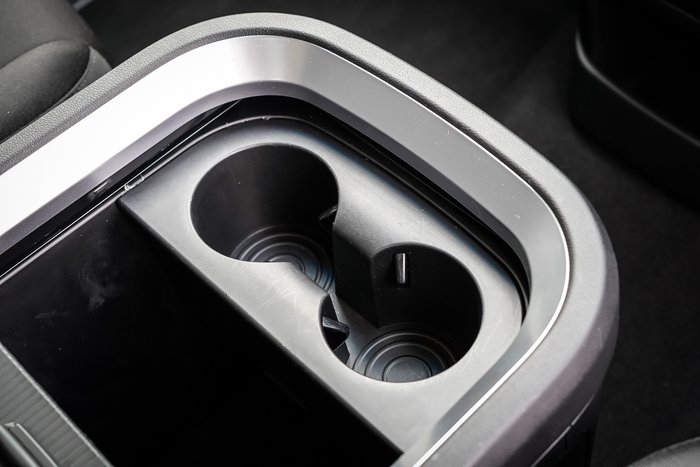 2025 Hyundai STARIA