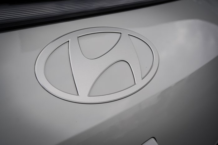 2025 Hyundai STARIA