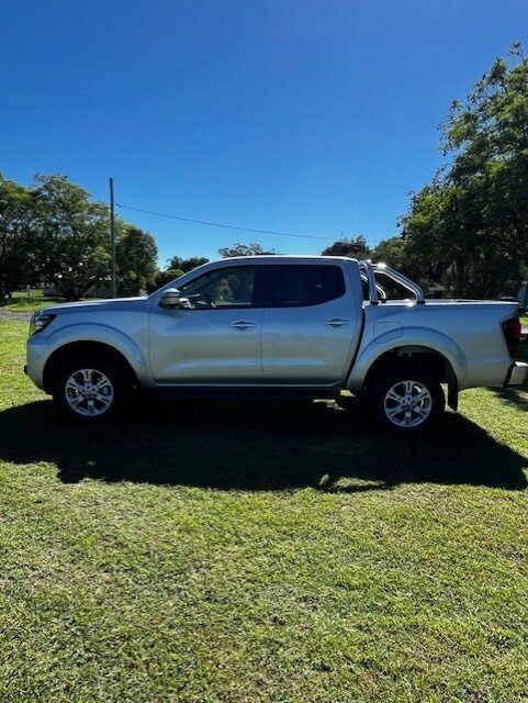 2024 NISSAN NP300 NAVARA ST