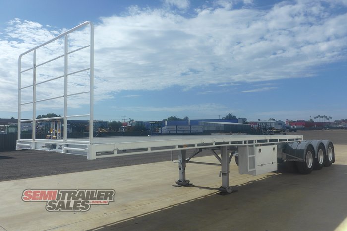 2018 Maxitrans 12 Pallet Flat Top A Trailer