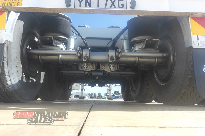 2018 Maxitrans 12 Pallet Flat Top A Trailer