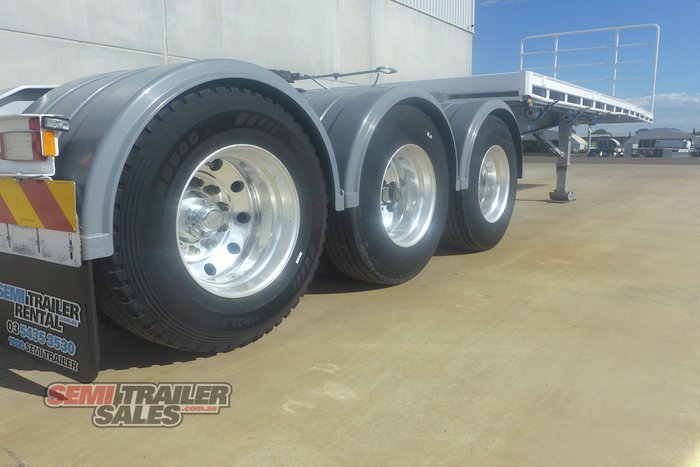 2018 Maxitrans 12 Pallet Flat Top A Trailer