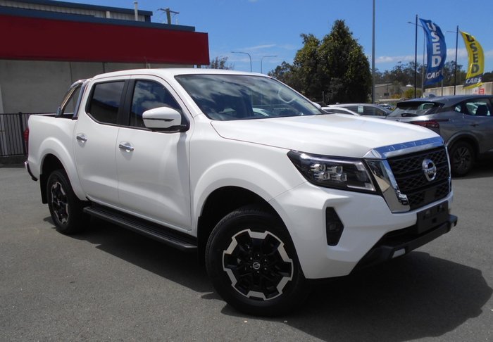 2025 Nissan Navara ST-X