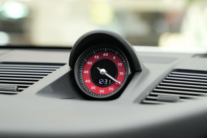 2021 Porsche 911 Carrera