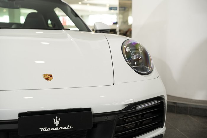 2021 Porsche 911 Carrera