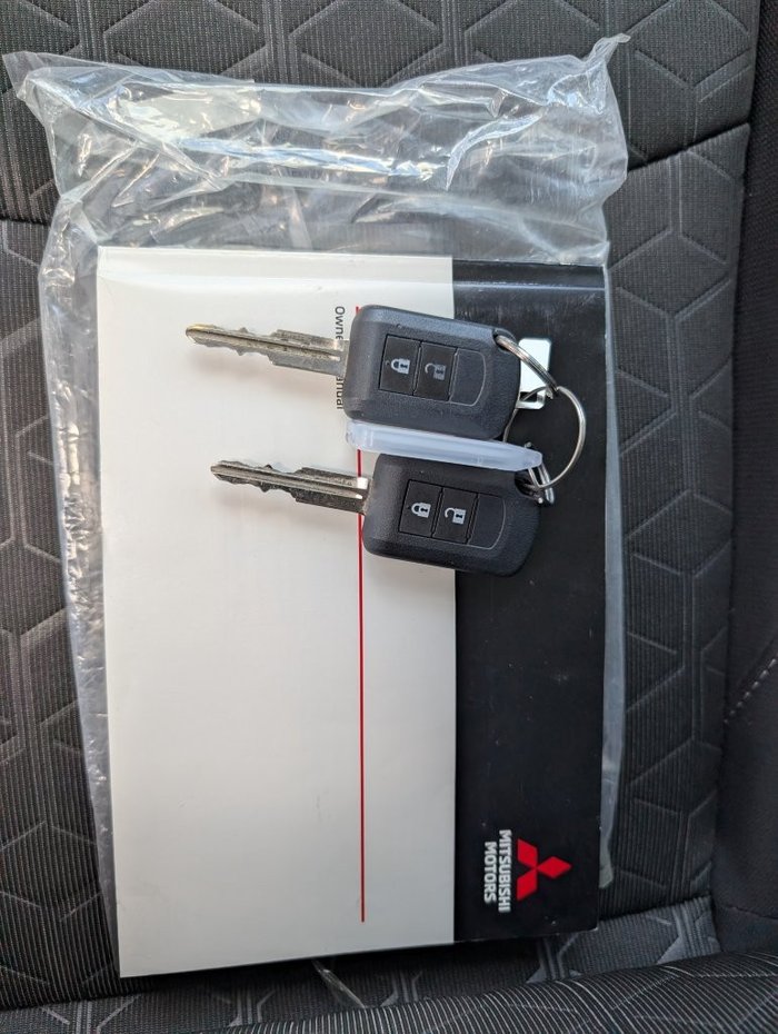 2021 MITSUBISHI ASX ES