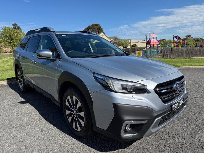2025 Subaru Outback AWD Touring