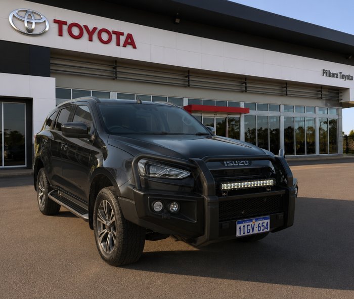 2024 Isuzu MU-X Obsidian Grey Mica