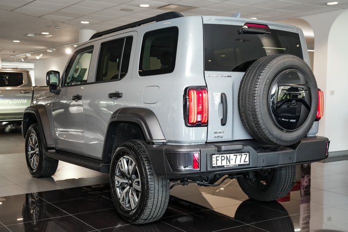 2025 GWM Tank 300 Lux
