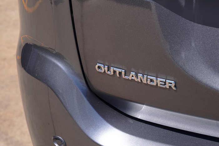 2019 Mitsubishi Outlander Black Edition