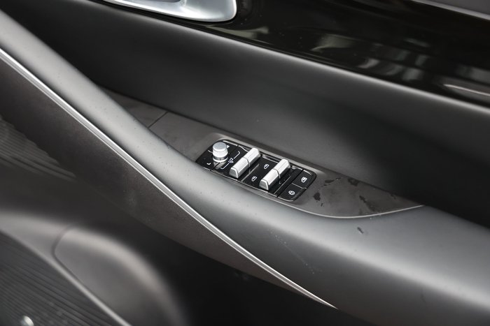 2026 Geely Starray Em-i
