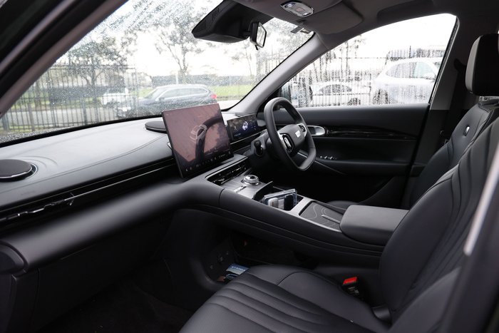 2026 Geely Starray Em-i