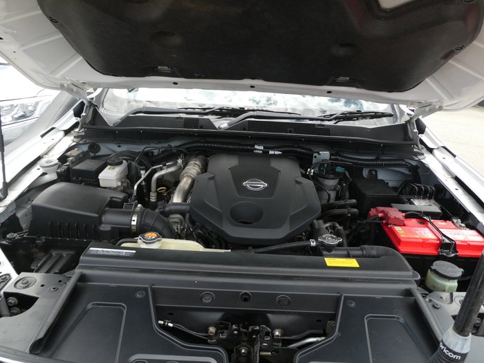 2020 Nissan Navara ST (4x4)