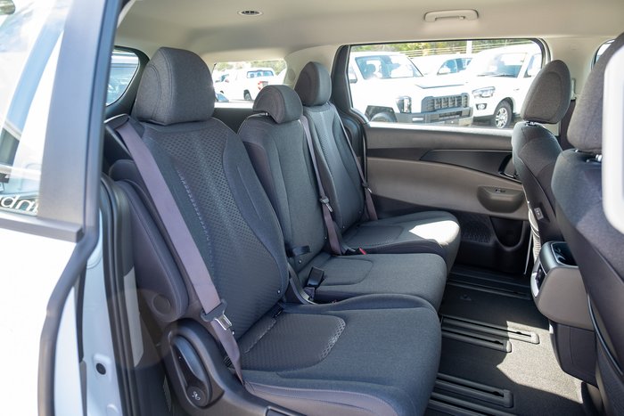 2025 Kia Carnival S