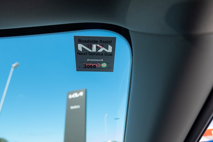 2025 Kia Carnival S
