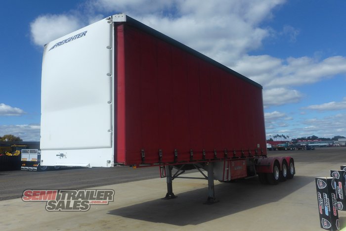 2007 CIMC 12 Pallet Curtainsider A Trailer