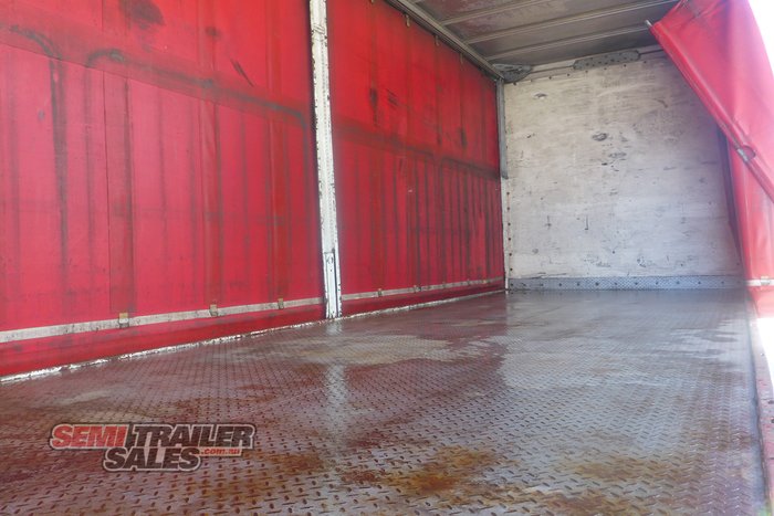 2007 CIMC 12 Pallet Curtainsider A Trailer