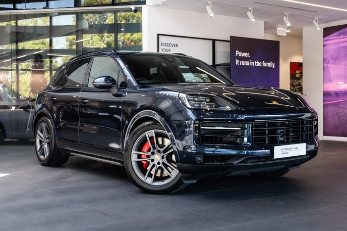 2024 Porsche Cayenne S