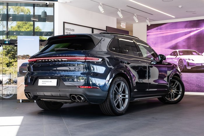 2024 Porsche Cayenne S