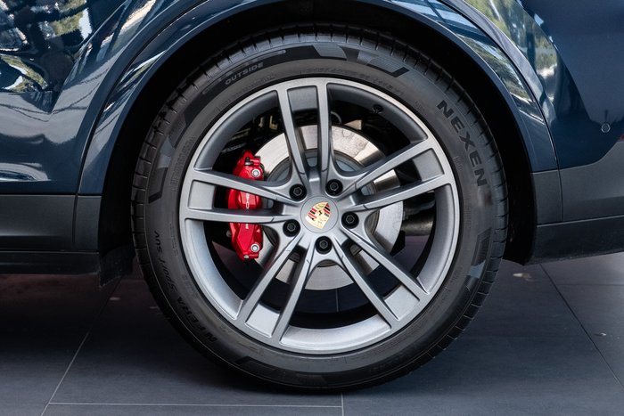 2024 Porsche Cayenne S