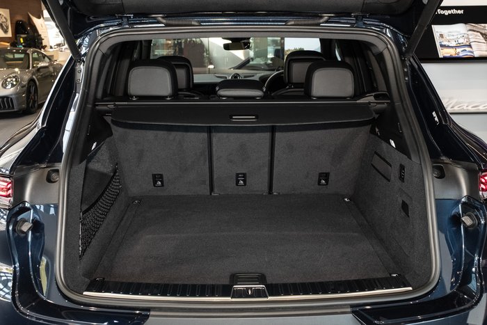 2024 Porsche Cayenne S