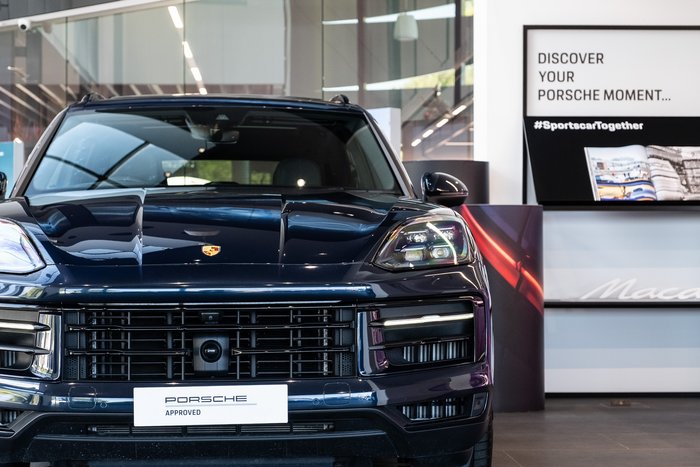 2024 Porsche Cayenne S