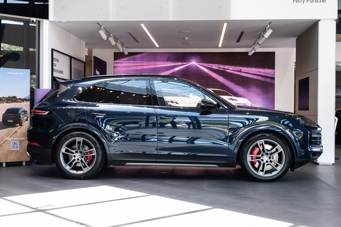 2024 Porsche Cayenne S