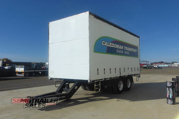 2005 Northern Transport Bodies 10 Pallet Pig Curtainsider