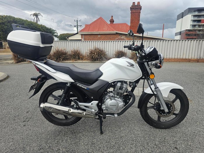 2021 Honda  CB125E White