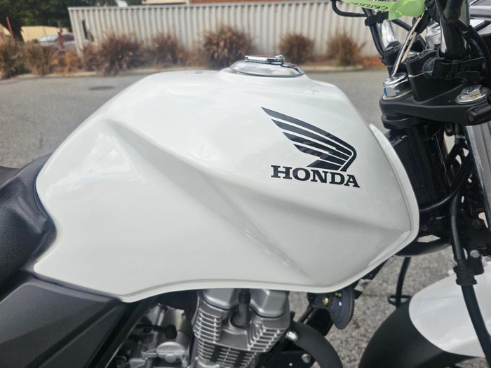 2021 Honda  CB125E White