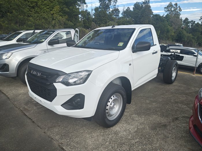 2026 ISUZU D-MAX SX