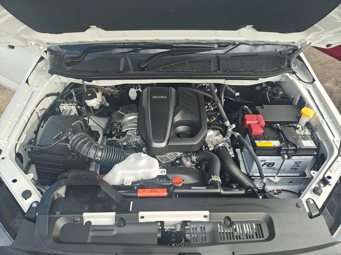 2026 ISUZU D-MAX SX