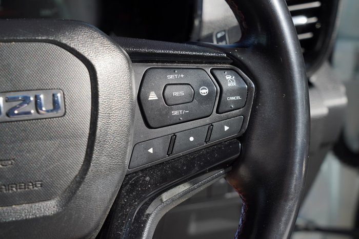 2024 Isuzu D-MAX X-TERRAIN