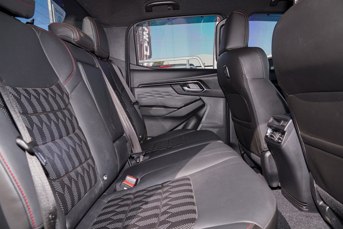 2024 Isuzu D-MAX X-TERRAIN