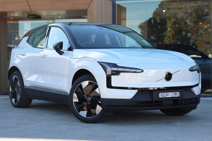 2026 Volvo EX30 Plus P5 Long Range