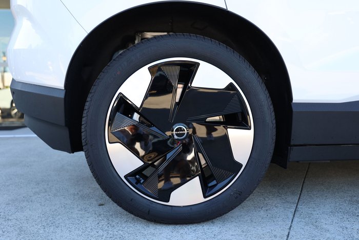 2026 Volvo EX30 Plus P5 Long Range